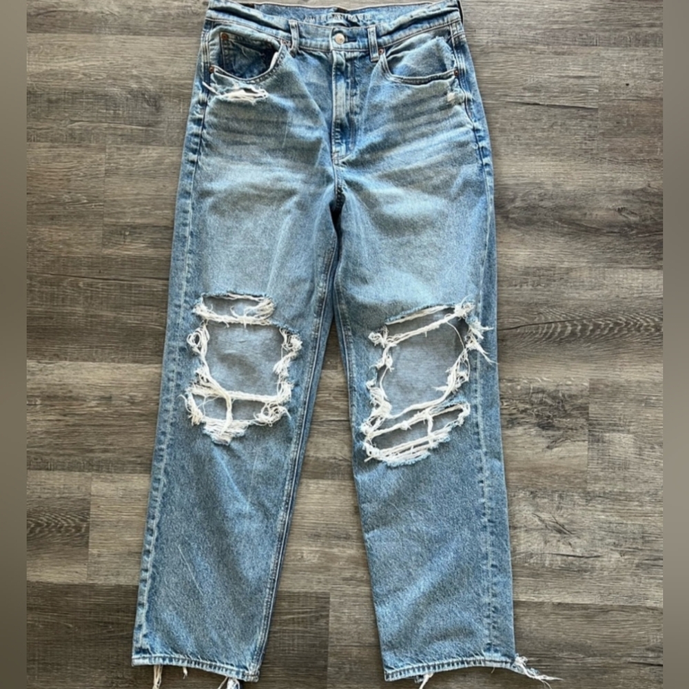 American Eagle Outfitters Highest Rise Baggy Jeans